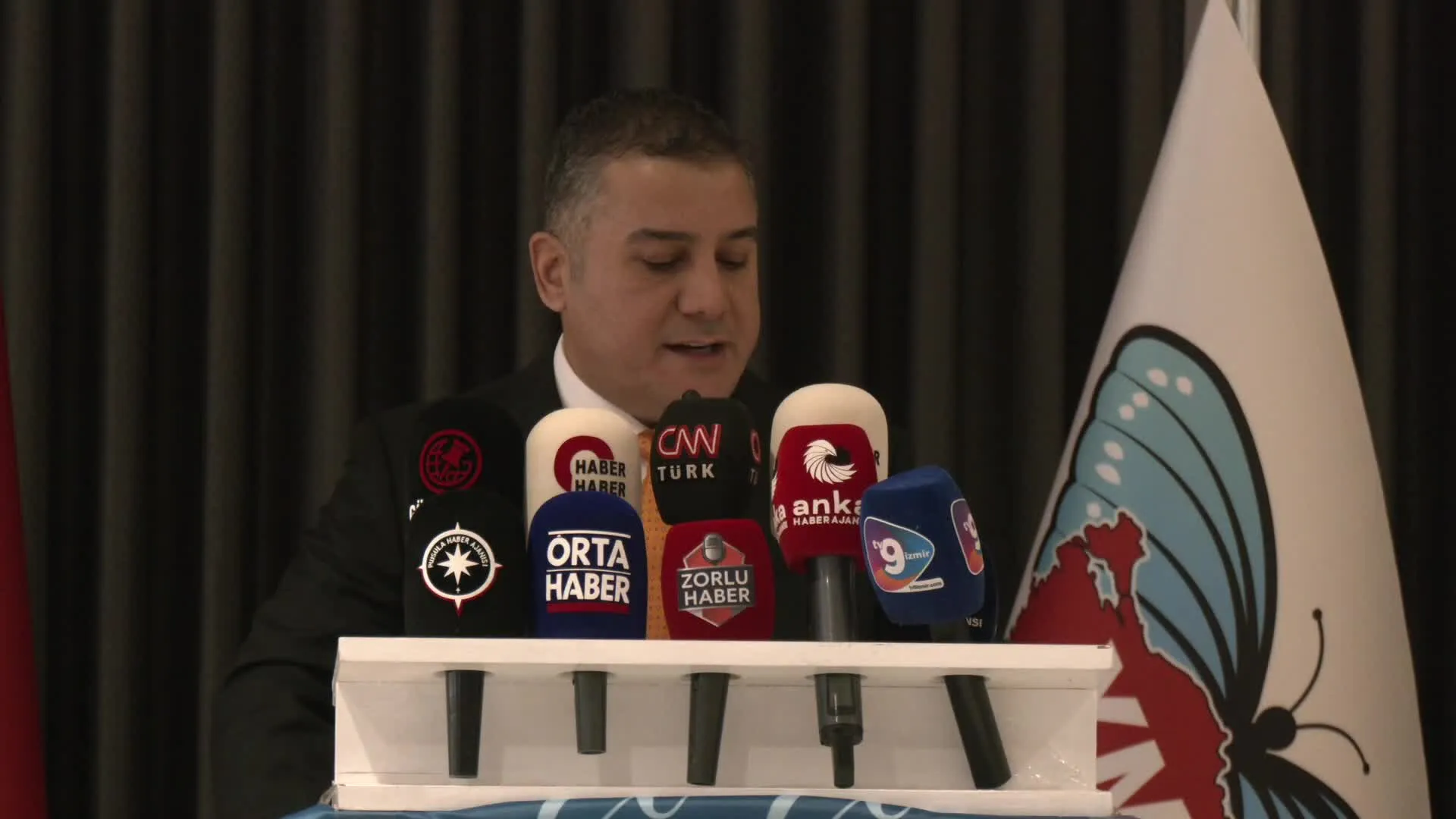 Yerli ve Milli Parti Genel Başkanı Mutlu’dan “Devlet Kira Ofisi” önerisi