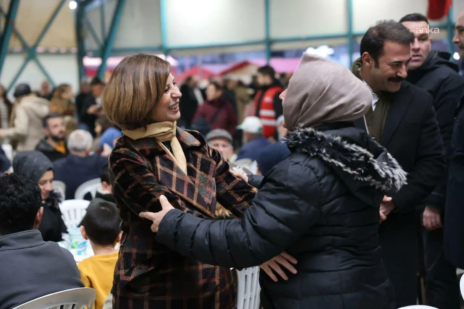Eskişehir Büyükşehir Belediye Başkanı Ünlüce, İnönü’de iftar programına katıldı