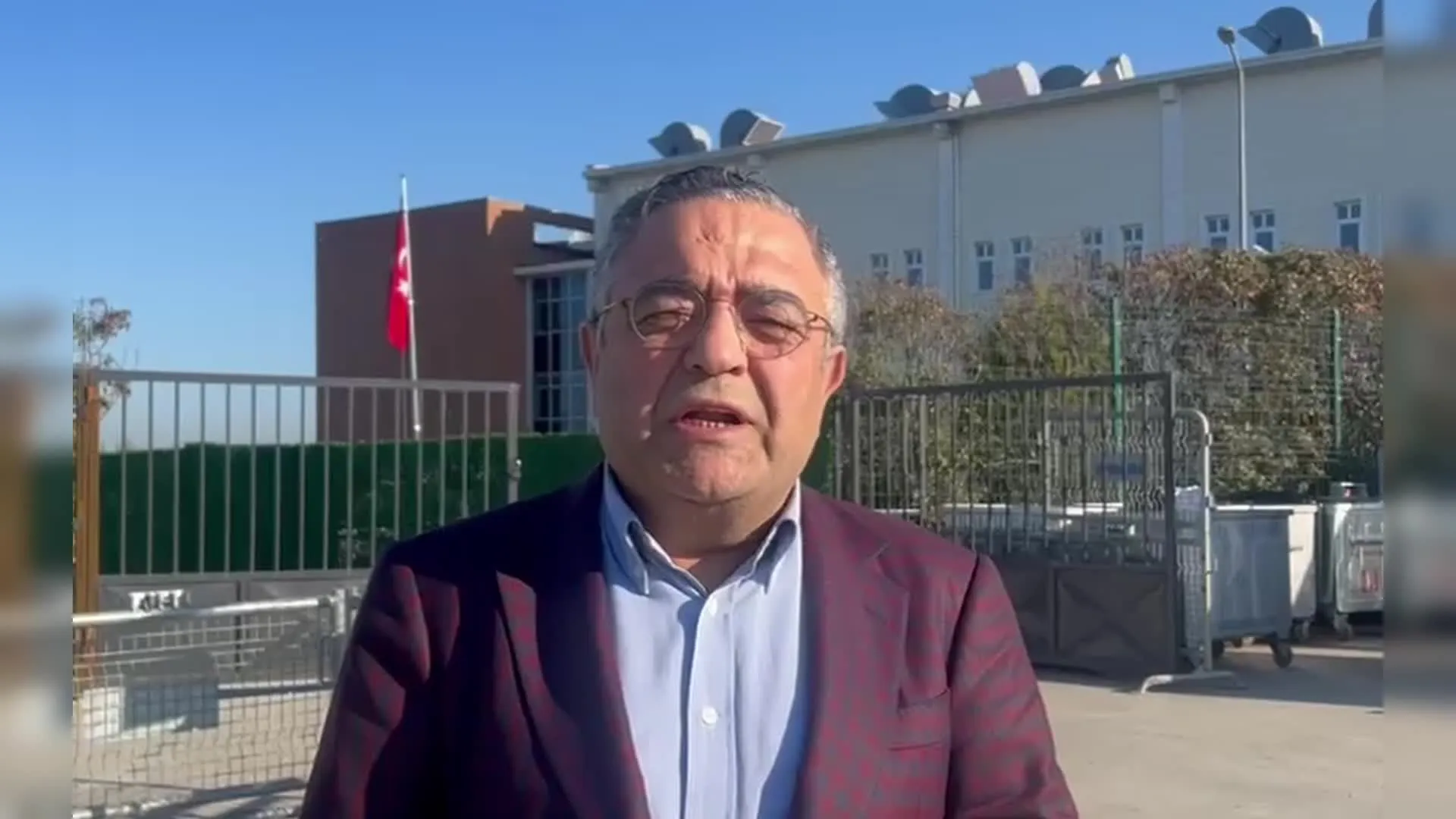 İmamoğlu’nu ziyaret eden Tanrıkulu: “AK Parti, seçimle sonuç alamayacağını gördüğü için süreci yargı eliyle hukuka aykırı biçimde şekillendirmeye çalışıyor”