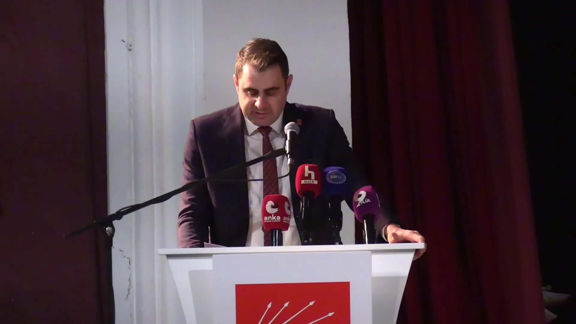 İzmir’de “Gerçekleri bilmeye hakkınız var” paneli… CHP İstanbul Milletvekili Ali Gökçek’ten iktidara: Günü geldiğinde hepsinin hesabını soracağız